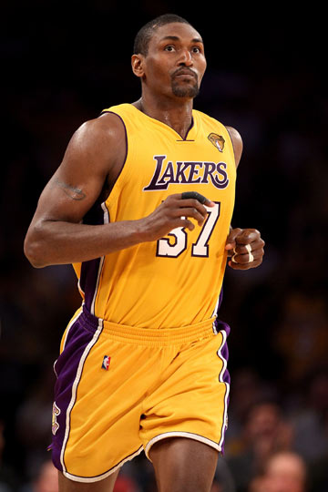 尤尔曼德：马扎腿部有些不适；霍夫曼预判强，是球队重要一员（尤尔曼德：马扎腿部轻微不适，霍夫曼预判出色系球队重要一员）