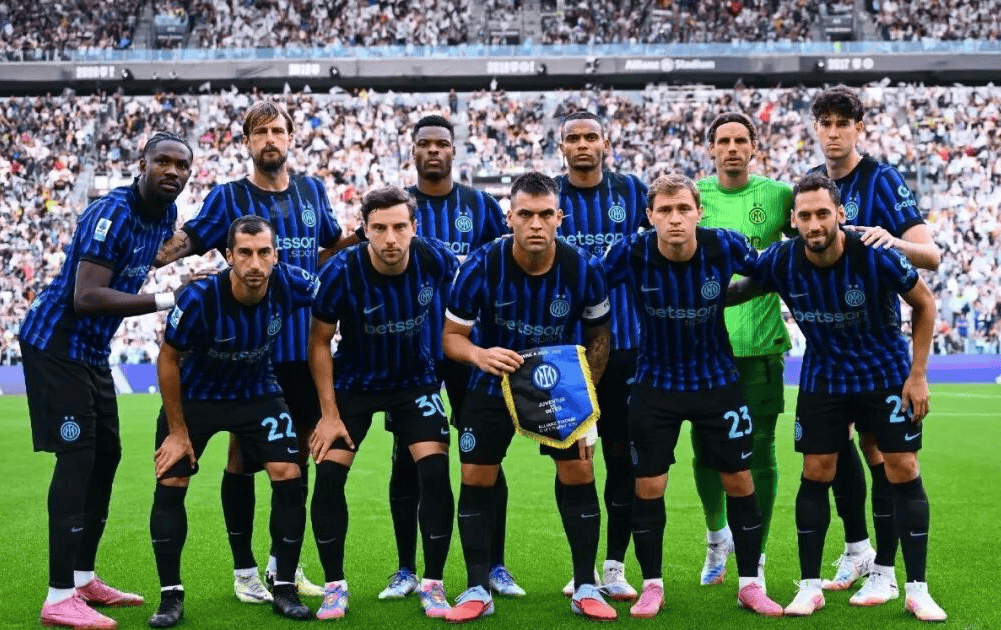 记者：艾纳维和科内排除韧带损伤，力争参加与那不勒斯榜首战（记者：艾纳维、科内无韧带伤，力争出战对那不勒斯的榜首大战）