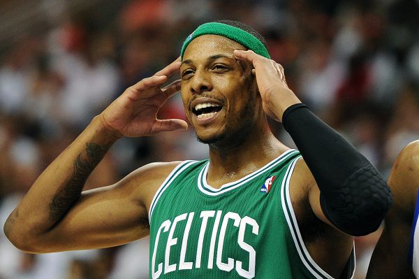 孔蒂：穆里尼奥是一位伟大的教练，球队的责任感在不断增强（孔蒂称穆里尼奥伟大：球队责任感正不断提升）