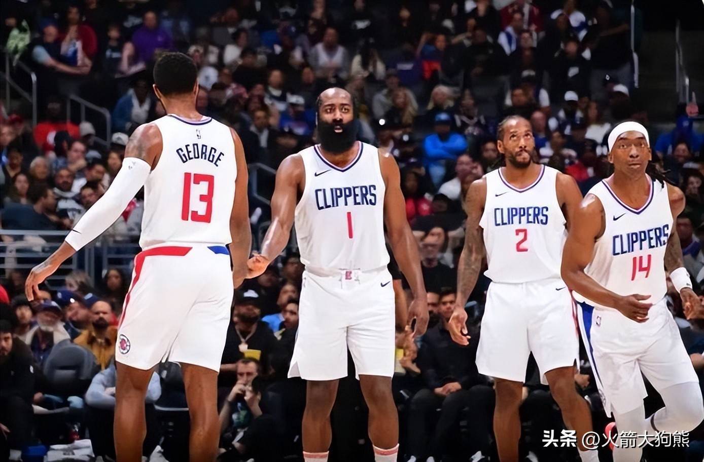 老鹰上半场快攻砍20分，创2024年以来他们的最高纪录（老鹰半场快攻轰下20分，刷新球队2024年以来最高纪录）